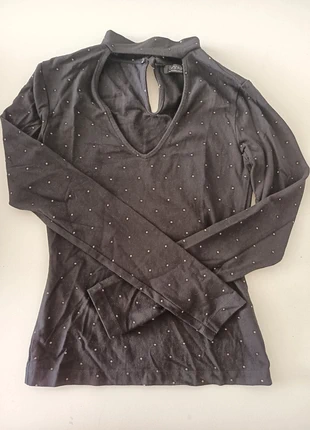 T-shirt LM noir pois blanc XS, merk: Bershka, staat: Heel goed, maat: XS / 34 / 6, € 4,00, € 4,90 inclusief Kopersbescherming