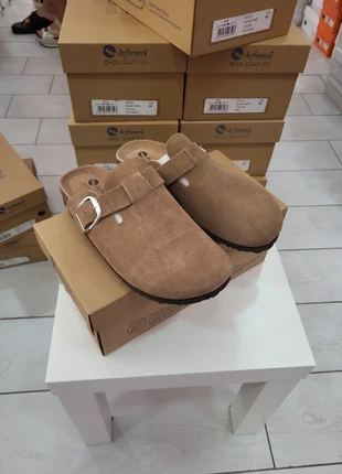 Defonseca 39, marke: Defonseca, zustand: Neu, mit Etikett, größe: 39, 30,00 €, 32,20 € beinhaltet Vinted-Käuferschutz Pro