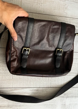 Sacoche Fossil cuir, brand: Fossil, condition: Very good, €40.00, €42.70 includes Buyer Protection