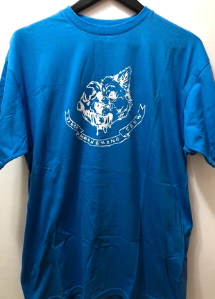 Camiseta azul Moonshine, marque: Nakamas Company, état: Très bon état, taille: L, 8,00 €, 9,10 € Protection acheteurs incluse