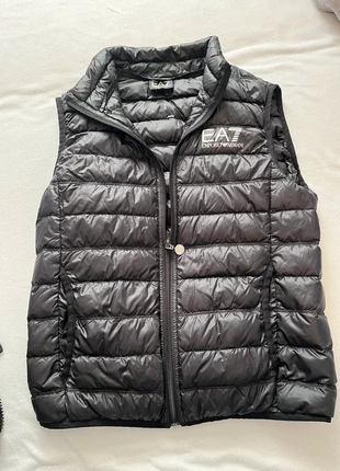 Gillette EA7 (Original), marke: EA7 Emporio Armani, zustand: Sehr gut, größe: S, 110,00 €, 116,20 € inklusive Vinted-Käuferschutz