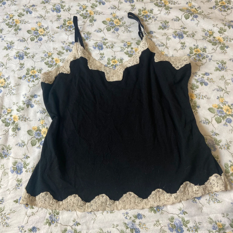 Black and cream lace cami top 1
