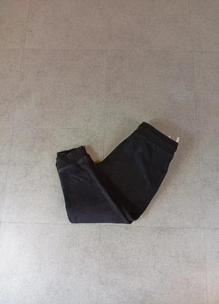 Jogging garçon noir - marque C&A - taille 5 ans - très bon état, marque: C&A, état: Très bon état, taille: 5 ans / 110 cm, 2,00 €, 2,80 € Protection acheteurs incluse