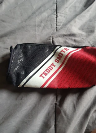 Trousse d ecole, marque: Teddy Smith, état: Très bon état, 4,00 €, 4,90 € Protection acheteurs incluse