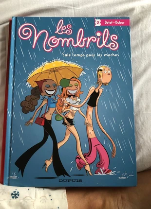 Les nombrils , zustand: Neu, 2,50 €, 3,33 € inklusive Vinted-Käuferschutz