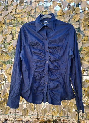 Camicia elegante donna taglia L – Cotone ed elastan, ottime condizioni, merk: ELEGANTE, staat: Heel goed, maat: L / 40 / 12, € 1,00, € 1,75 inclusief Kopersbescherming