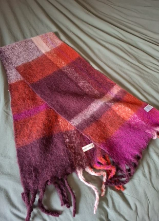 Sjaal met mooie warme kleuren, merk: Arctic Fox & Co, staat: Nieuw zonder prijskaartje, € 12,50, € 13,83 inclusief Kopersbescherming