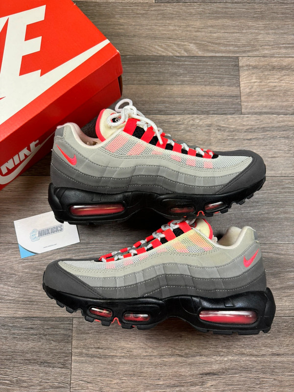 Nike air max 95 solar red