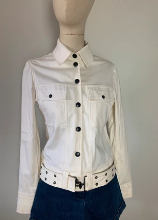 Veste courte ivoire de la marque Caroll #caroll, merk: Caroll, staat: Heel goed, maat: S / 36 / 8, € 22,00, € 23,80 inclusief Kopersbescherming Pro