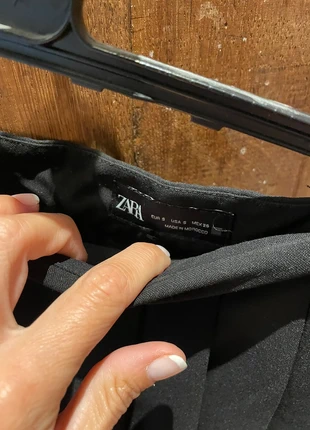 Falditaboantalon de Zara, brand: Zara, condition: Very good, size: S, €18.00, €19.60 includes Buyer Protection