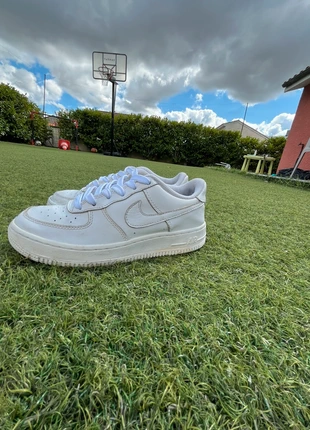 Air force 1 blanche, brand: Nike, condition: Very good, size: 36.5, €10.00, €11.20 includes Buyer Protection
