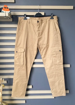 Pantalon cargo ZARA couleur camel - T46 – Neuf étiqueté, marque: Zara, état: Neuf avec étiquette, taille: W36 | FR 46, 20,00 €, 21,70 € Protection acheteurs incluse