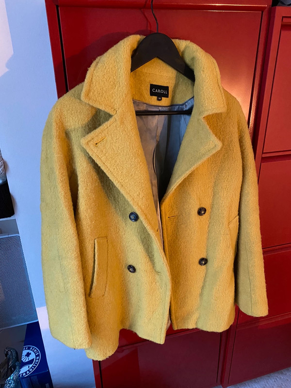 manteau jaune caroll