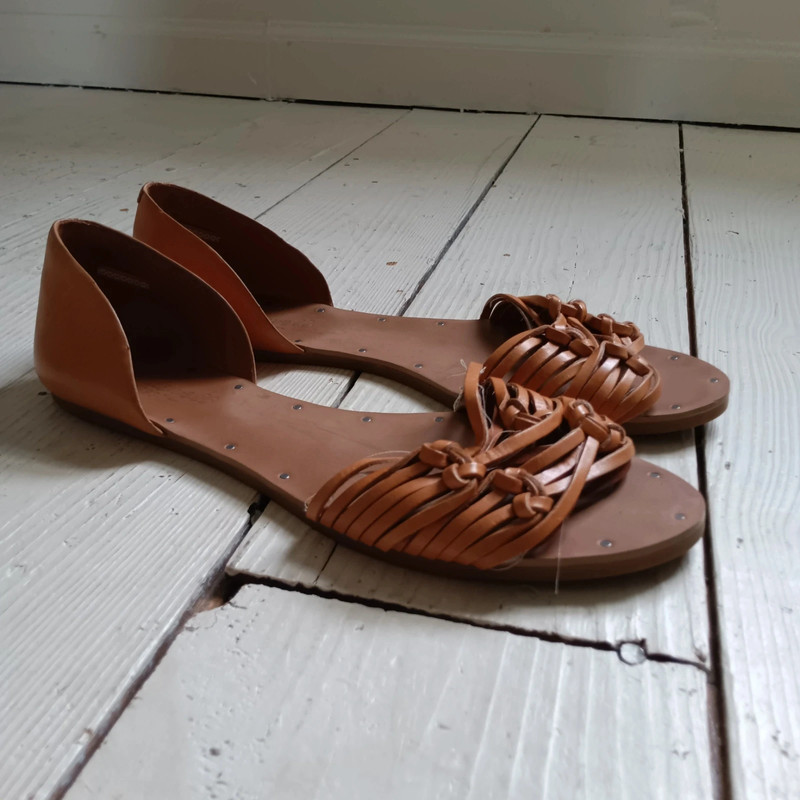50% off ALL bundles! Madewell Knotted Thea Dorsay Flats Sandals Cognac Leather Size 8.5 2