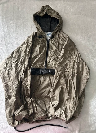 Reebok wind breaker, brand: Reebok, condition: Satisfactory, size: L, £6.00, £7.00 includes Buyer Protection