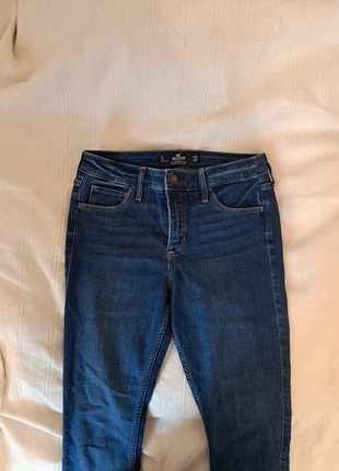 dunkelblau Skinnyjeans, marke: Hollister, zustand: Sehr gut, größe: S / 36 / 8, 5,00 €, 5,95 € inklusive Vinted-Käuferschutz