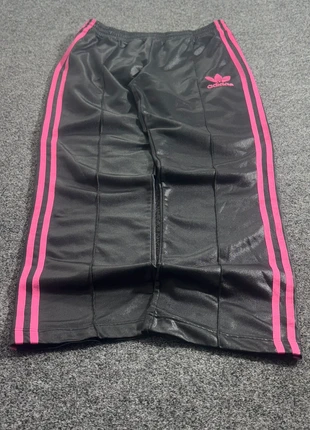 Pantalone Adidas treefoil effetto pelle embroidered baggy fit vintage 00s t2k style, marke: adidas, zustand: Sehr gut, größe: S / 36 / 8, 35,00 €, 37,45 € inklusive Vinted-Käuferschutz