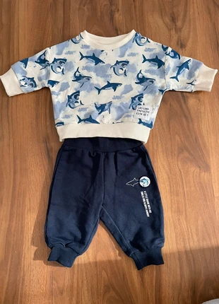 Adorable Ensemble Bébé 60 cm – Sweat + Pantalon, merk: je me rappelle plus, staat: Heel goed, maat: 3-6 maanden / 62 cm, € 5,50, € 6,48 inclusief Kopersbescherming