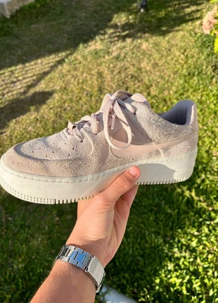 Nike air forces Brand New | Size 41, marca: Nike, estado: Novo sem etiquetas, tamanho: 41, €25.99, €27.99 inclui Proteção do Comprador