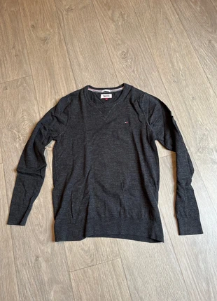 Zwarte trui van Hilfiger denim, marque: Hilfiger Denim, état: Très bon état, taille: L, 12,50 €, 13,83 € Protection acheteurs incluse