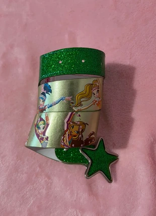 Cintura bambina verde e brillantini Winx🍀, marca: Winx, estado: Muy bueno, tamaño: 75 cm, 3,50 €, 4,38 € Protección al comprador incluida