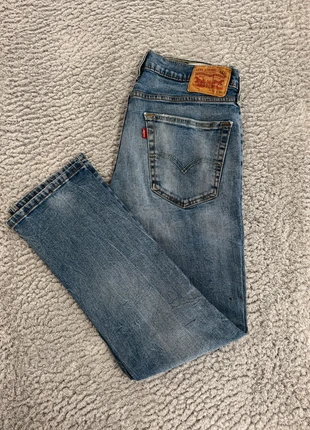 Jean Levi’s 541 Vintage 00s bleu - Athletic Taper - W32L30 (FR42), brand: Levi's, condition: Very good, size: W32, €19.99, €21.69 includes Buyer Protection Pro
