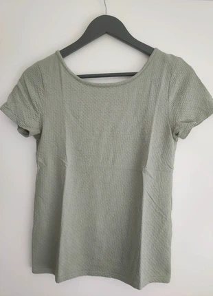 T-shirt Bonobo, merk: Bonobo, staat: Heel goed, maat: S / 36 / 8, € 3,00, € 3,85 inclusief Kopersbescherming