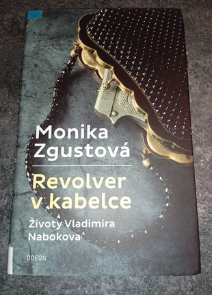 Obrázek k inzerátu: Revolver v kabelce