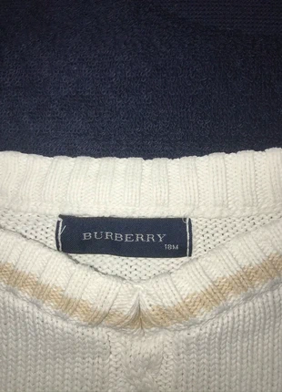 Pull Burberry ( 18 mois), marque: Burberry, état: Très bon état, taille: Taille unique, 33,50 €, 35,88 € Protection acheteurs incluse