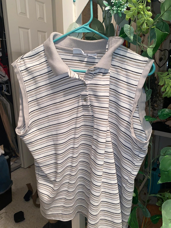 Bobbie Brooks, Sleeveless Striped Tee 1