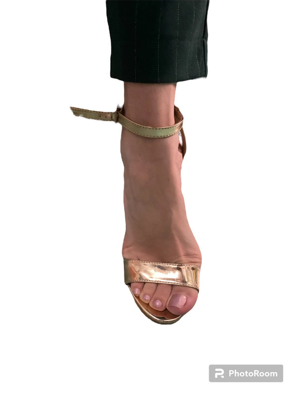 Doli berry heels discount