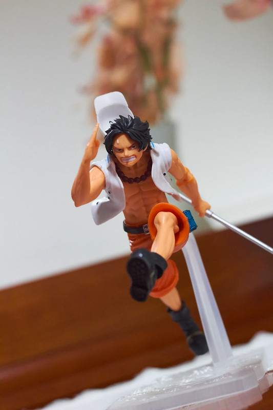 Portgas D. Ace Action Figure: A Chama do Herói 4