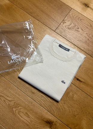 Pull Lacoste Beige / Crème Logo Brodé Taille 38 Femme 100% cachemire Vintage, marque: Lacoste, état: Neuf avec étiquette, taille: M / 38 / 10, 54,99 €, 58,44 € Protection acheteurs incluse