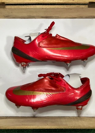 Nike Mercurial Vapor IV sg, marque: Nike, état: Très bon état, taille: 42, 250,00 €, 263,20 € Protection acheteurs incluse