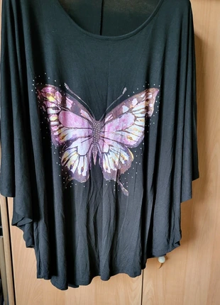 Tunika in schwarz mit Motiv in gr.58/60, brand: Janina, condizioni: Nuovo senza cartellino, taglia: 9XL / IT 62 / EU 58, €13.00, €14.35 include la Protezione acquisti