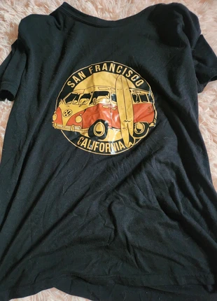 Size medium mens tshirt, brand: unknown, condition: Very good, size: M, £10.00, £11.20 includes Buyer Protection