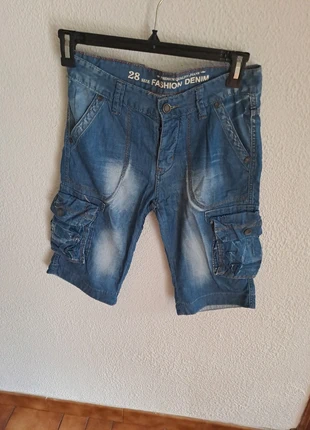 Short femme, brand: Fashion Denim, condition: Very good, size: M / 38 / 10, €2.00, €2.80 includes Buyer Protection