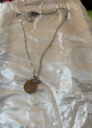 Collier pendentif , marque: Gloria, état: Très bon état, 5,00 €, 5,95 € Protection acheteurs incluse