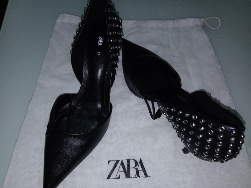 Zapatos tacón tachuelas Zara 4