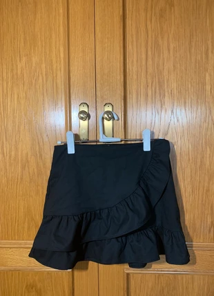 Falda volantes , marque: Pull & Bear, état: Neuf sans étiquette, taille: M / 38 / 10, 9,00 €, 10,15 € Protection acheteurs incluse