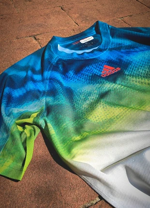 Maglia Adidas Climalite M | Sport Tee Blue Green Gradient | Training / Running Look, marca: adidas, estado: Bueno, tamaño: M, 10,00 €, 11,20 € Protección al comprador incluida