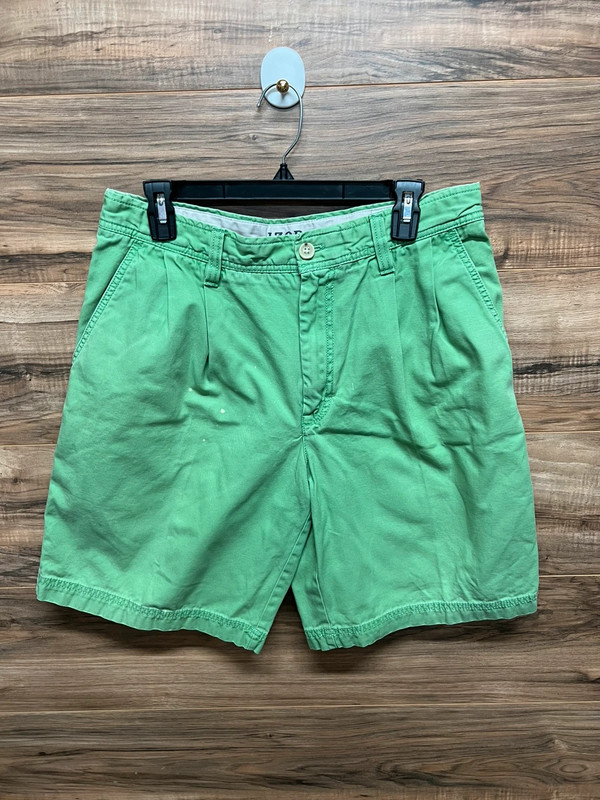 Izod size 33 men's shorts 1