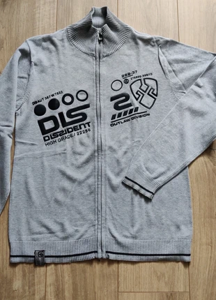 Pull gris zippé col montant taille M, marke: pull zippé, zustand: Sehr gut, größe: M, 5,00 €, 5,95 € inklusive Vinted-Käuferschutz