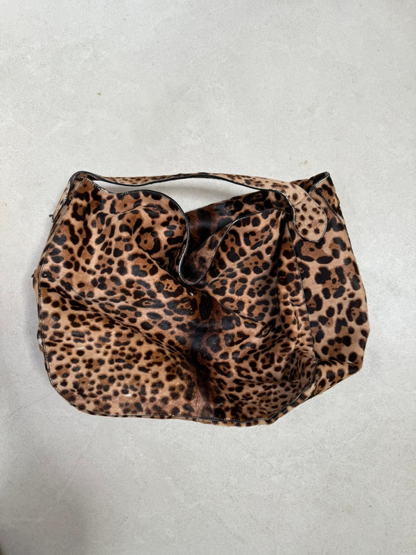 Alaïa Leopard print shoulder bag 3