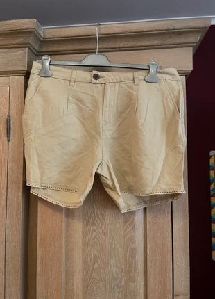 Superbe short beige yessica XL, marque: Yessica, état: Neuf sans étiquette, taille: XL / 42 / 14, 5,99 €, 6,99 € Protection acheteurs incluse