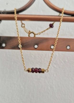 Bracelet
Laiton doré à l'or fin 24 carat
Pierre de grenat rouge, merk: aura bijoux, staat: Heel goed, € 19,00, € 20,65 inclusief Kopersbescherming