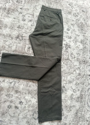 Amazon Essentials men trousers, brand: Amazon Essentials, condition: New without tags, size: W31, £6.00, £7.00 includes Buyer Protection Pro