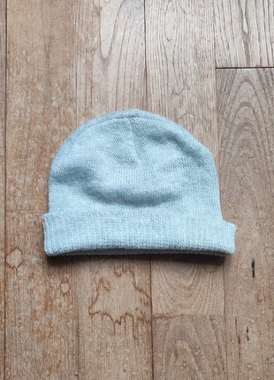 Light Gray Beanie , marca: One Size, estado: Muy bueno, tamaño: Talla única, 1,00 €, 1,75 € Protección al comprador incluida