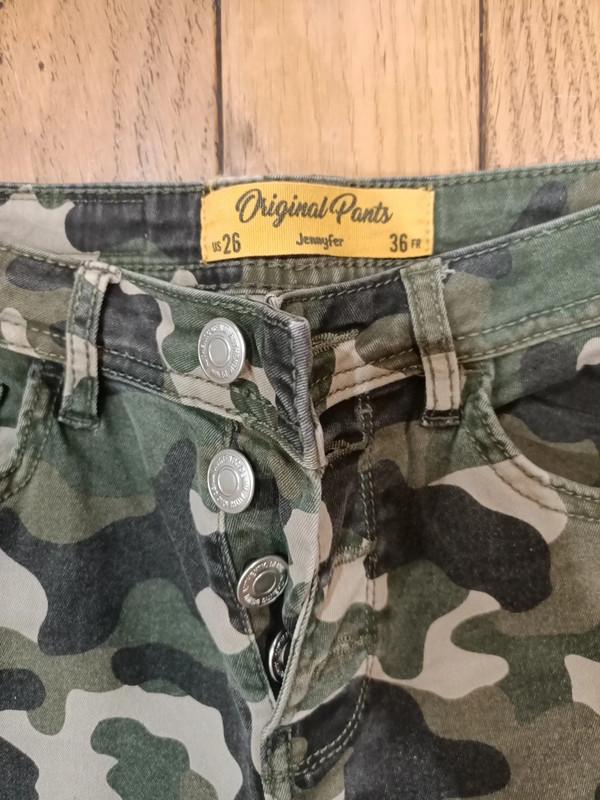 Pantalon militaire Jennifer taille 36 Vinted
