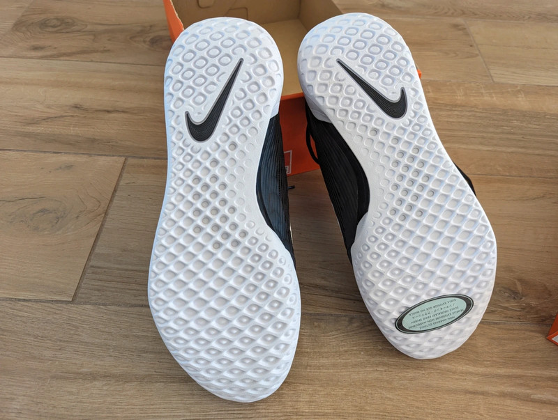 Chaussures tennis Nike 4